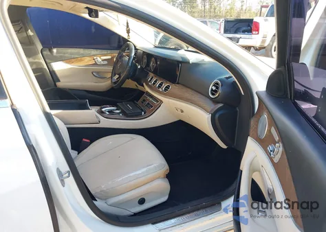 2018 Mercedes-Benz E 300 из США, поврежденный, VIN WDDZF4JB9JA327236